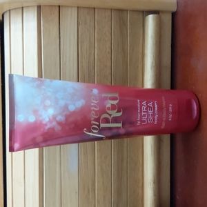 Bath & Body Works Forever Red Lotion.